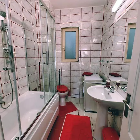 Apartment Ten's - Spatios Si Linistit *