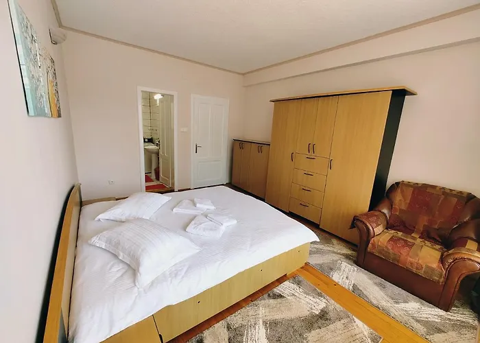 Apartment Ten's - Spatios Si Linistit *