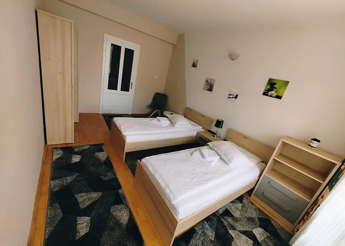 Ten's - Spatios Si Linistit 아파트 클루지나포카