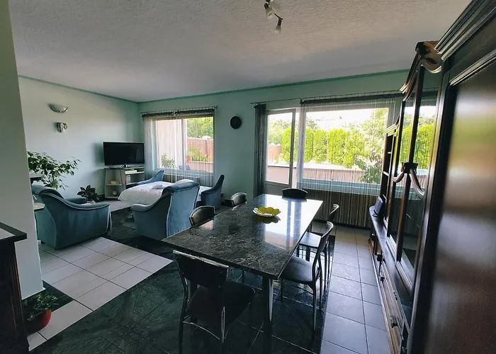 Apartment Ten's - Spatios Si Linistit *